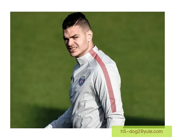 法媒称雅凯曾被巴黎青睐却无缘